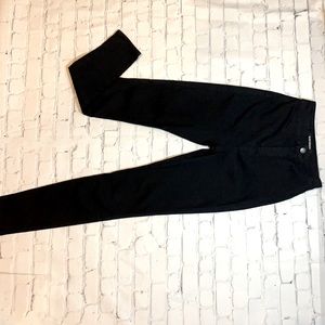 Fashion Nova super high waste black skinny jean size 5